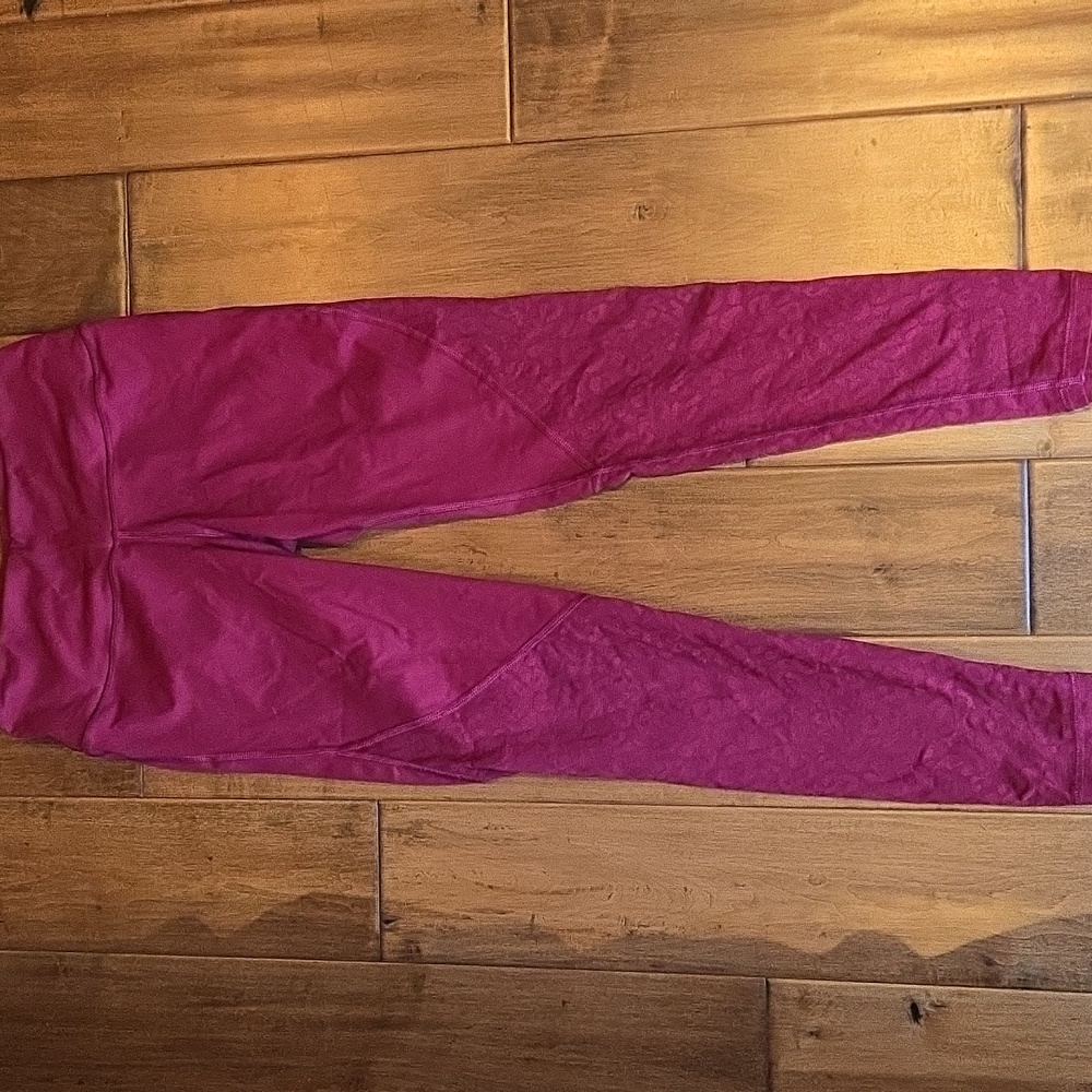 Cranberry Victoria Sport Leggings